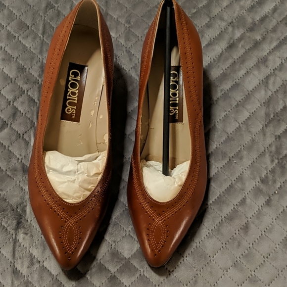 glorius Shoes Vintage Brown Leather Kitten Heel Poshmark